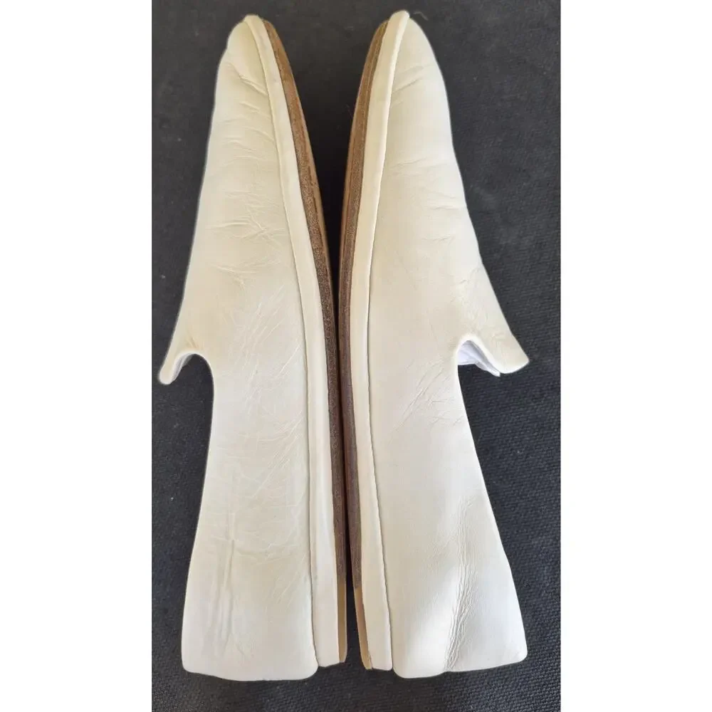 Vince Camuto Paz Leather Flat Slip-On Loafer in Off White Women's Size 6.5